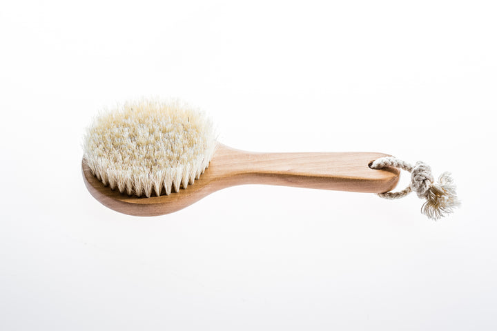 The Benefits Of Dry Body Brushing